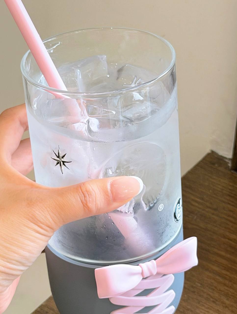 Starbucks China 2026 Ballet Series 635ml Glass Straw Cup with Soft Silicone Lid