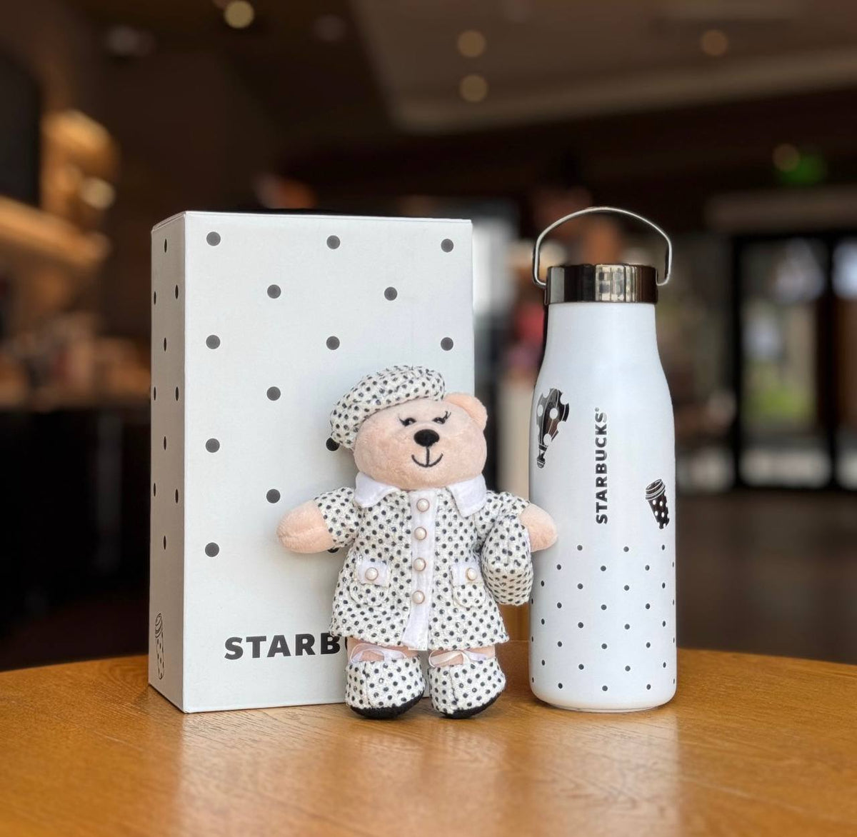 [Pre-order] Starbucks Polka Dot Wonderland Set of Tumbler and Bear
